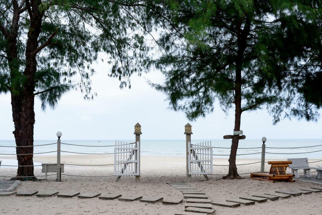 Baan Kratom Tong By The Sea Villa Cha-Am Exteriör bild