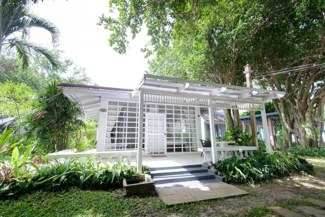 Baan Kratom Tong By The Sea Villa Cha-Am Exteriör bild